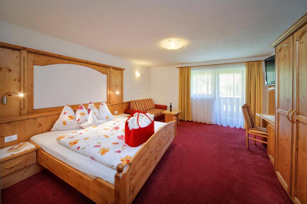 Gasthof Pension Innerhutt Pfelders Luaran gambar